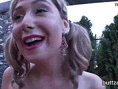 i love this charming chick getting rode