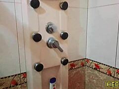 Amateur latina teen models for friend in hotel, heating up intensely