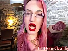 Foot fetish and crossdressing jerk off guide