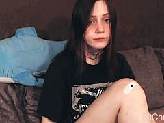 Teen Babe's Webcam Dildo Masturbation: Toys And More!