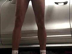 Wow, gym in the garage is awesome!