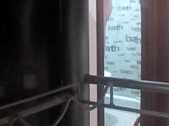 แอบดูสาวอ้วนในห้องน้ำ