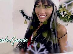 Feliz Navidad Natasha adolescente 18+ orgía con Isabella, Daniela, Mell y disparo cibernético