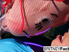 Two blondes share halloween costume