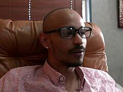 สาวน่ารักฝรั่งเศสเย็ดสองควยใหญ่!