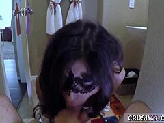 I enjoy patrons poker and fetish swalloween fun.