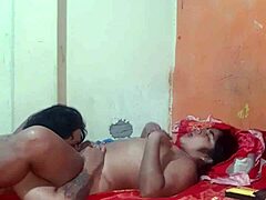 dandole rico oral a mi sobrina hasta que se venga en mi boca