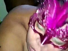 SOCANDO NO RABO E GOZANDO NA BOCA