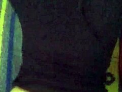 Video casero hecho con mi chica, showing off that young amateur girlfriend with her big ass in homemade friend fun.