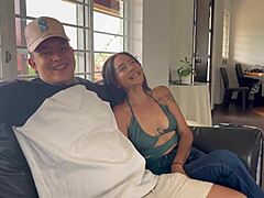 ¿Puedo seducir al mejor amigo de mi marido para un polvo rápido de cornudo con polla monstruosa?