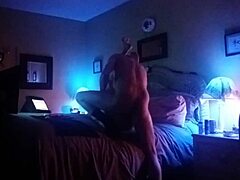 mo fucking brunette in missionary