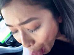 小さなアジアン・ティーン18+のエイブリー・ブラックがソーシャルメディアストーリーの冒険