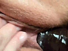 Velika rit milf se sprehaja v parku z ogromnimi joški in bbw oblinami na vidiku