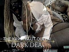 Kinky slore Queen Dark De RIDER STOR Centaur XL, hun fyller fitta med gul cum i ekstrem innsetting