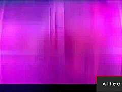 هالفتاة 18+ قدمت دليل يد مذهل مع إفراغ كبير في فيديو منزلي