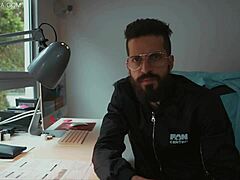 the webcam life reality show with andrea garcia and cristian cipriani 😊