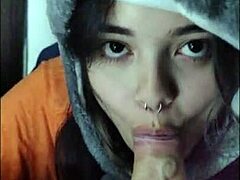 white wolf sees white moon and wants to suck her immediately