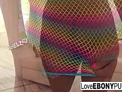 Chanell занимается межрасовым трахом