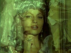 غامايني، ليلتان من متعة الأزياء الرائعة - هل تحب الشرج الجماعي والاختراق المزدوج؟