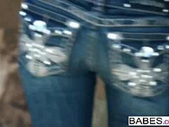 Hey, check out this delicate touch with skinny blonde teen Presley Dawson getting groped in POV! 😏🍑