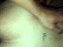 me penetran duro uermo con karly bebe