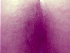 숨겨진 캠, 큰 엉덩이 페루 성숙녀가 리마 호텔 화장실에서 오줌 싸