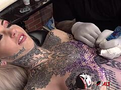 Sascha's solo pleasure with ink