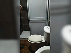 estoy aburrida de follar con mi marido ni se le para pero hace el intento