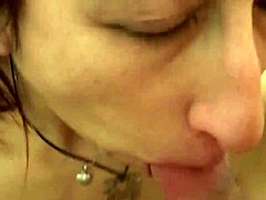 Married woman's deep throat pleasure