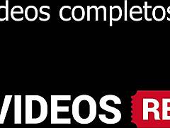 Blondínka dáva sexy inštrukcie na masturbáciu