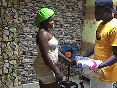 Cute Latina gets creampied in home delivery 😍