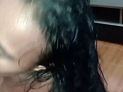 Enquanto meu noivo trabalha eu dou meu cuzinho pro entregador 😏