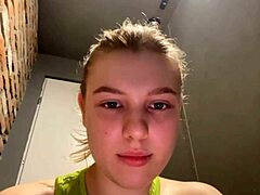 Cougar Lolly Dames Gives Rimjob and Gets Anal Fucked by Young 18+ Bodybuilder Zee Alexander