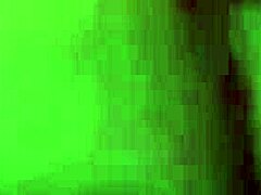 Neg�o meteu bastante at� gozar e continuou metendo com o leite saindo que del�cia de metida