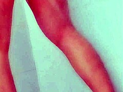 Usando un vibrador a escondidas?