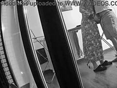 i'm the real cheatin wife, fuckin with a frend while husband at work