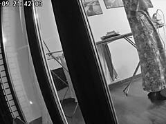 i'm the real cheatin wife, fuckin with a frend while husband at work