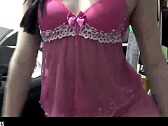 novinha linda showing her sexy lingerie ass?