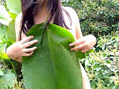 beautiful latina girl shares her commune customs 😊