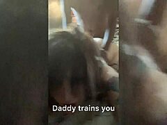 Бяла момиче се доминира и стене черни животи важат на черен господар