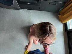 I see the maid bathing and imagine fucking her juicy ass.