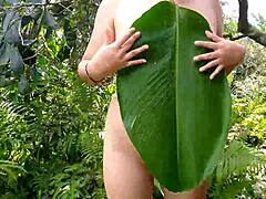 beautiful latina girl shares her commune customs 😊