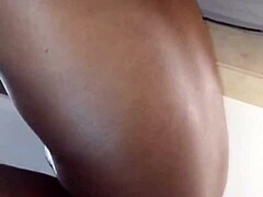 Hey, you want this BBC for anal through the gloryhole right now?