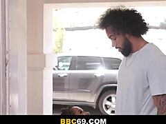 Cali Sweets enjoys morning routine with friends