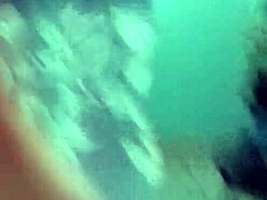 Deja de pasar tu verga sobre mi panti padrastro