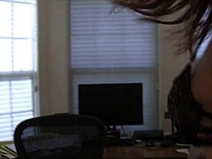 Alisha adams redhead gives hand job with cum shot 😏