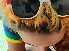 Fodendo em público pela primeira vez, explorando desejos secretos ao ar livre.