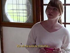 Sogro massagis profesional June Lovejoy