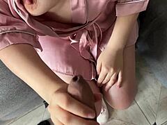 Real home sex of a married couple leads to orgasm