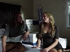 Uh babe remaja 18+ dapat dibangsat setelah foreplay sensual ya tau